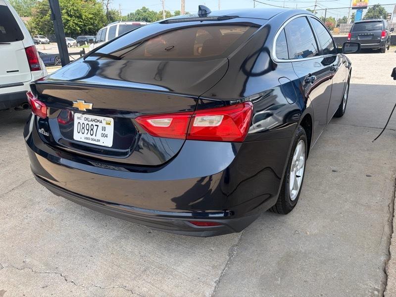 Chevrolet MALIBU LS  2017