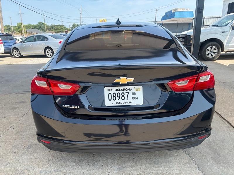 Chevrolet MALIBU LS  2017