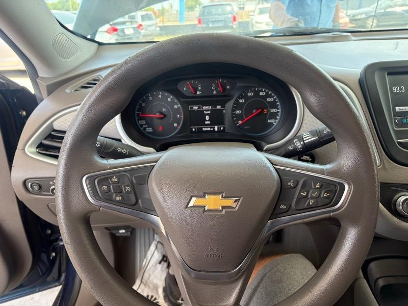 Chevrolet MALIBU LS  2017