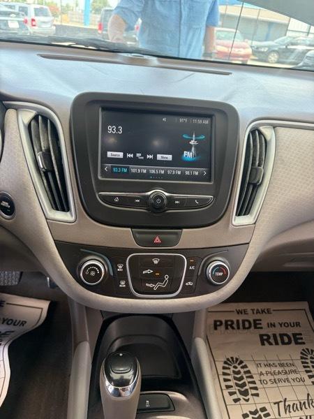 Chevrolet MALIBU LS  2017