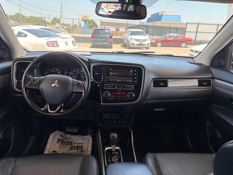 Mitsubishi Outlander SEL 2019