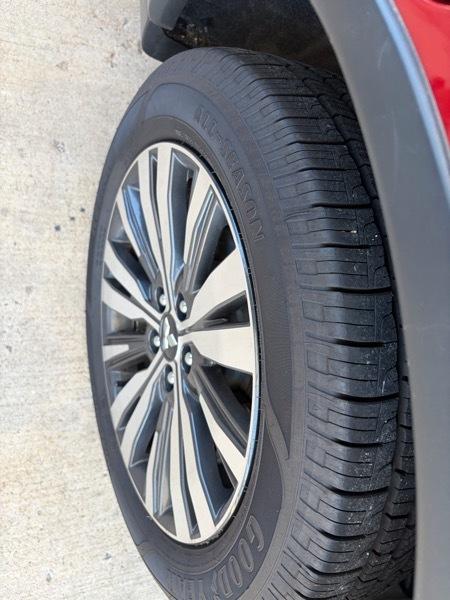 Mitsubishi Outlander SEL 2019
