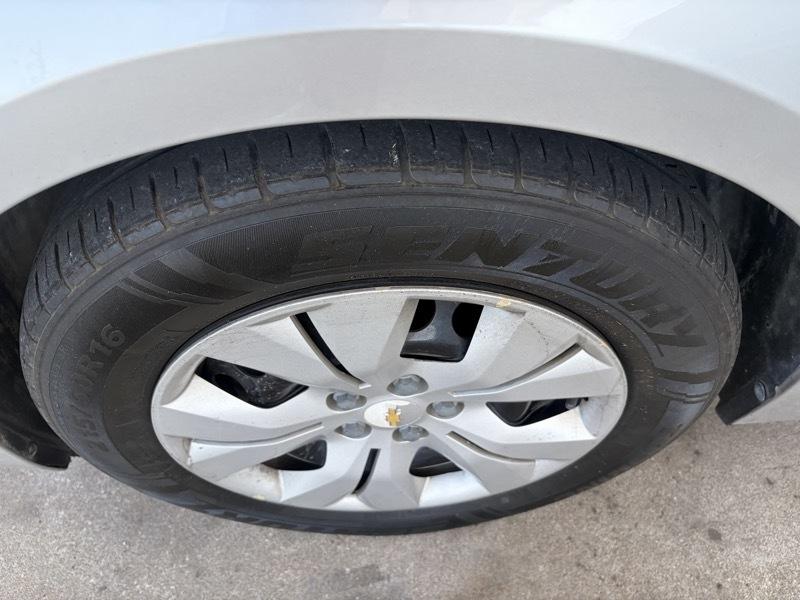 Chevrolet Cruze LS 2014