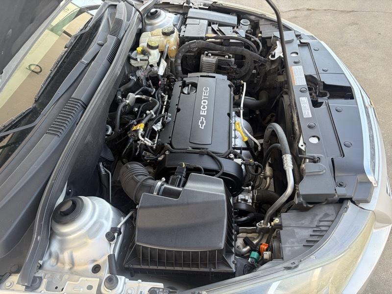 Chevrolet Cruze LS 2014