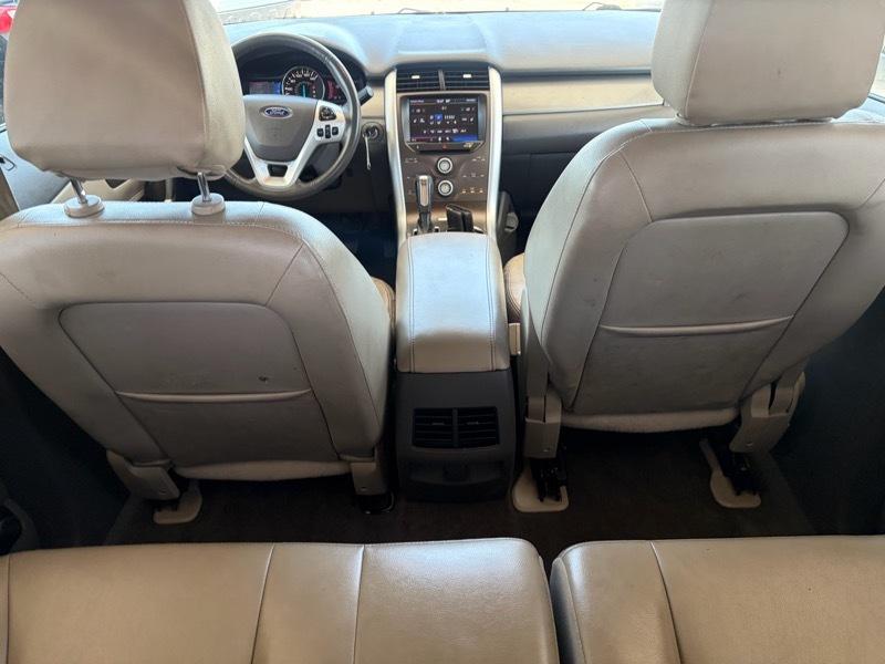 Photo 10