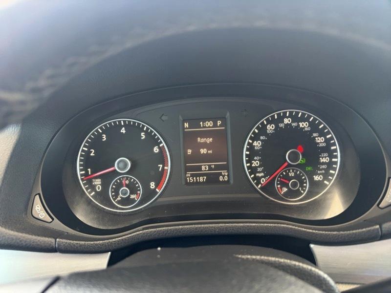Volkswagen Passat Sedan  2013