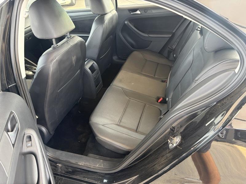 Volkswagen JETTA SE  2014