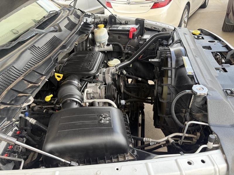 RAM 1500 2WD Crew Cab 149" ST 2012