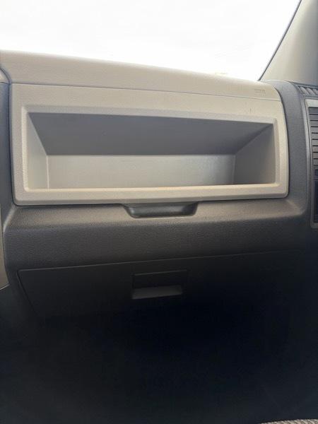 RAM 1500 2WD Crew Cab 149" ST 2012