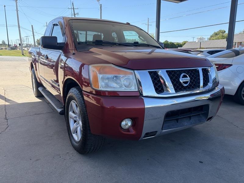 Nissan TITAN S/SV  2014