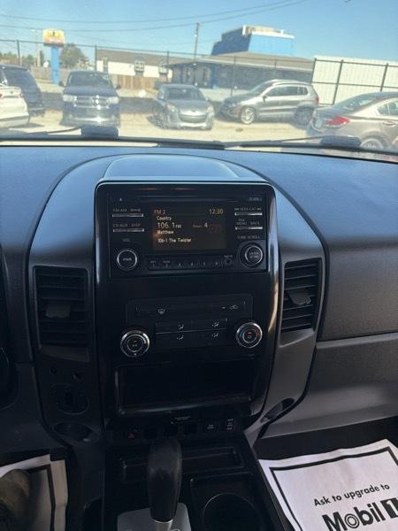 Nissan TITAN S/SV  2014
