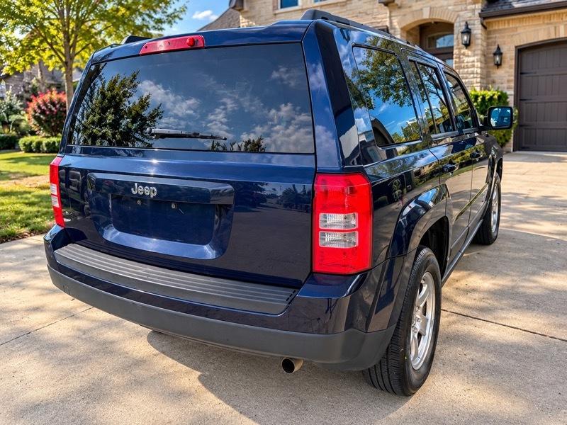 Jeep Patriot 2WD 4dr Sport 2014