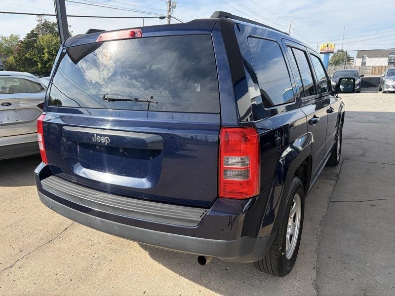 Jeep Patriot 2WD 4dr Sport 2014
