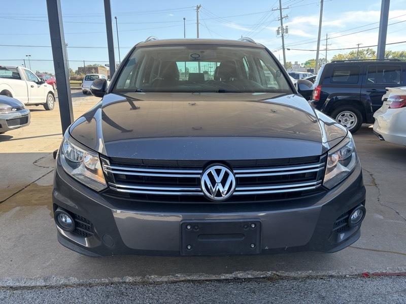 Volkswagen Tiguan SEL 4D SUV FWD 2014