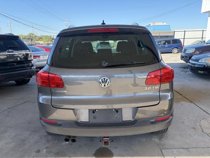 Volkswagen Tiguan SEL 4D SUV FWD 2014