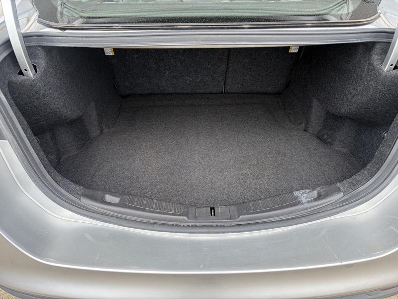 Ford Fusion S 4D Sedan 2014