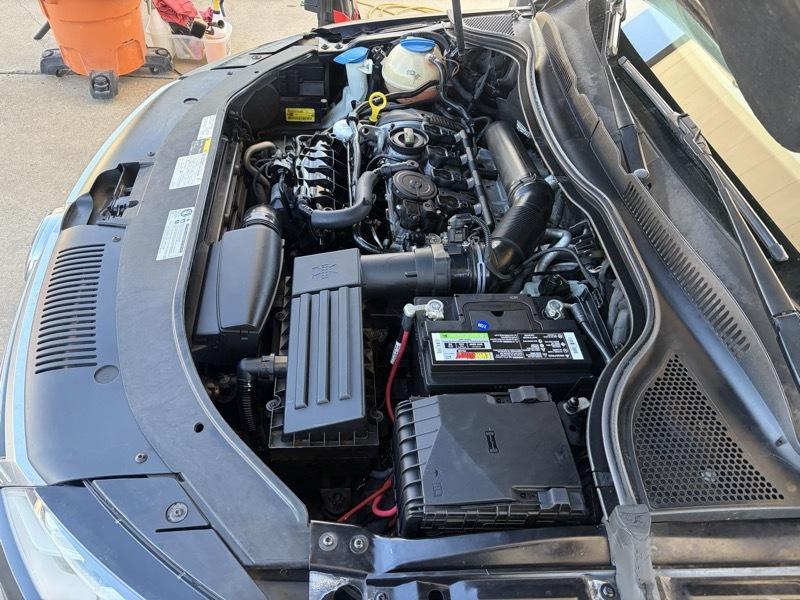 Volkswagen CC R-Line 2.0T Executive DSG PZEV 2015