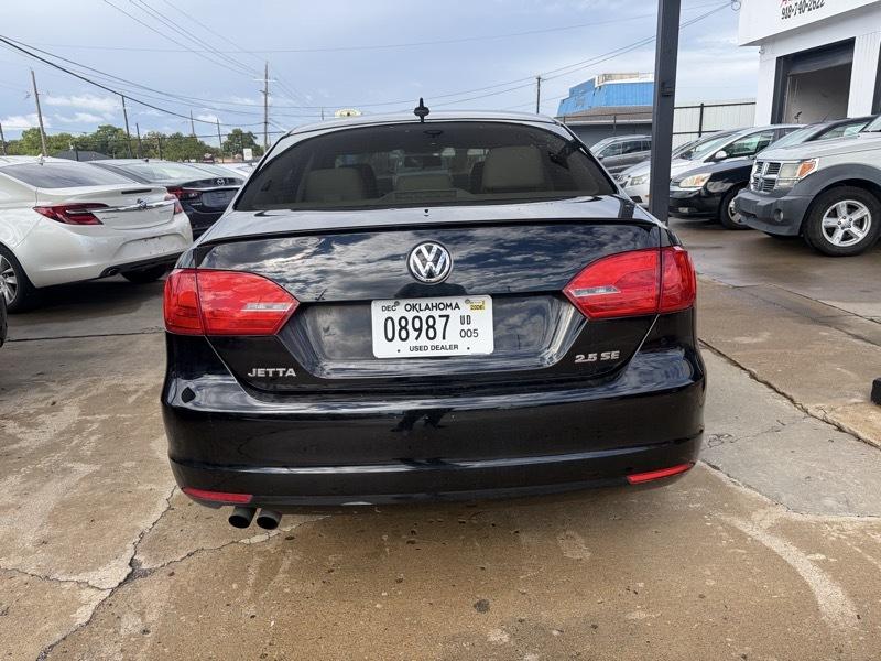 Volkswagen Jetta SE 4D Sedan 2013