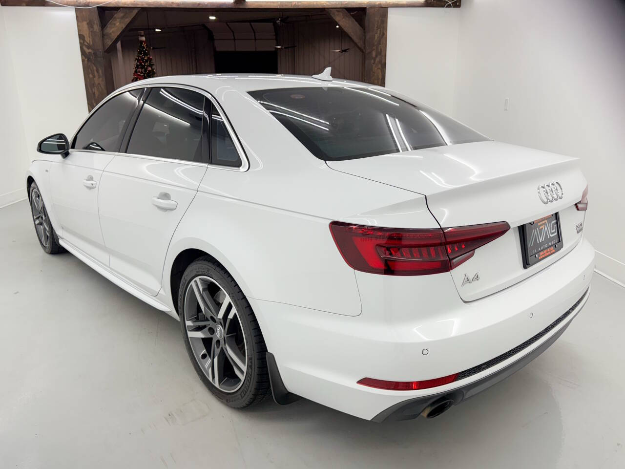 Audi A4 2.0 TFSI Premium Plus quattro 7A 2018