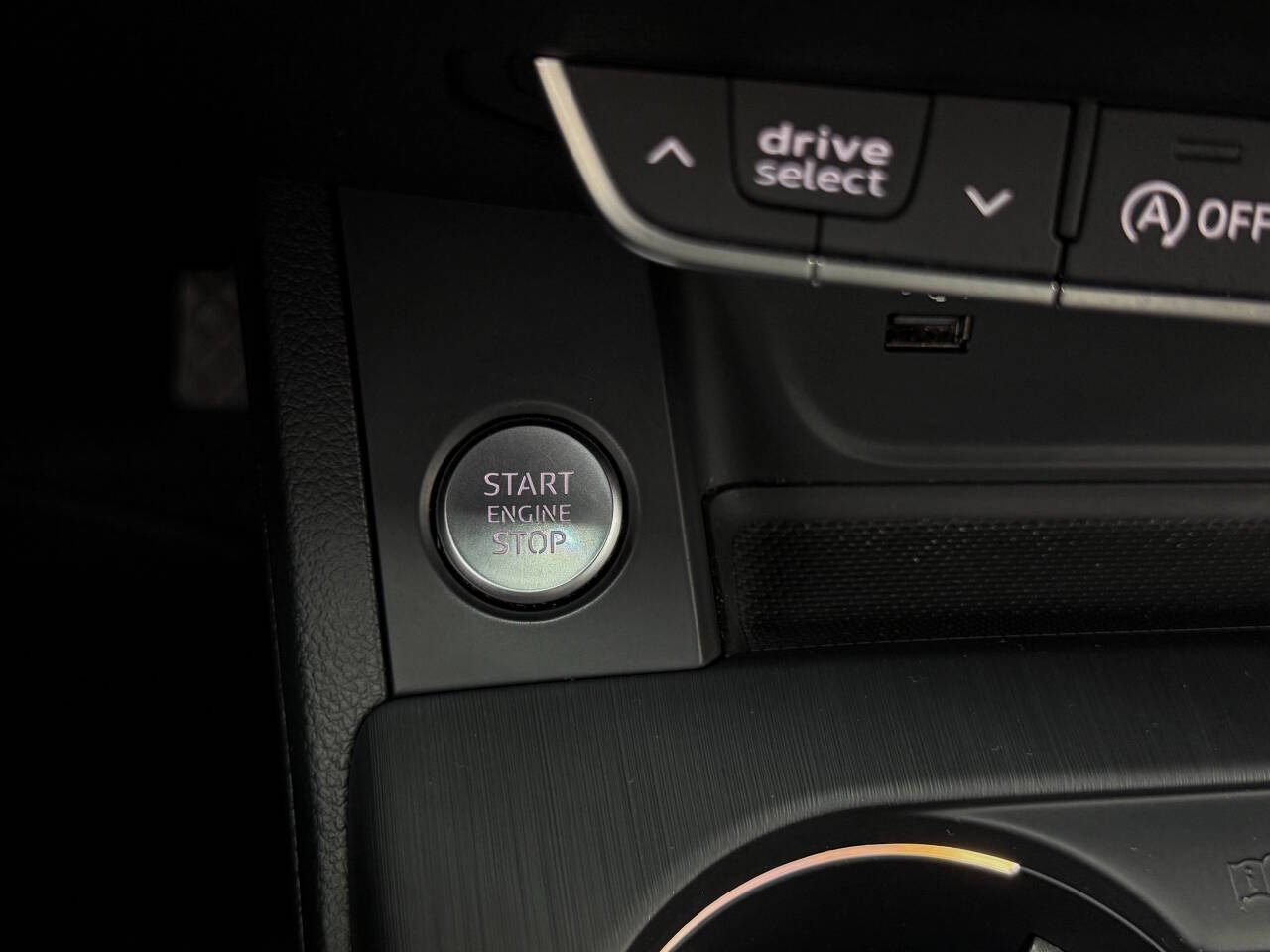 Audi A4 2.0 TFSI Premium Plus quattro 7A 2018