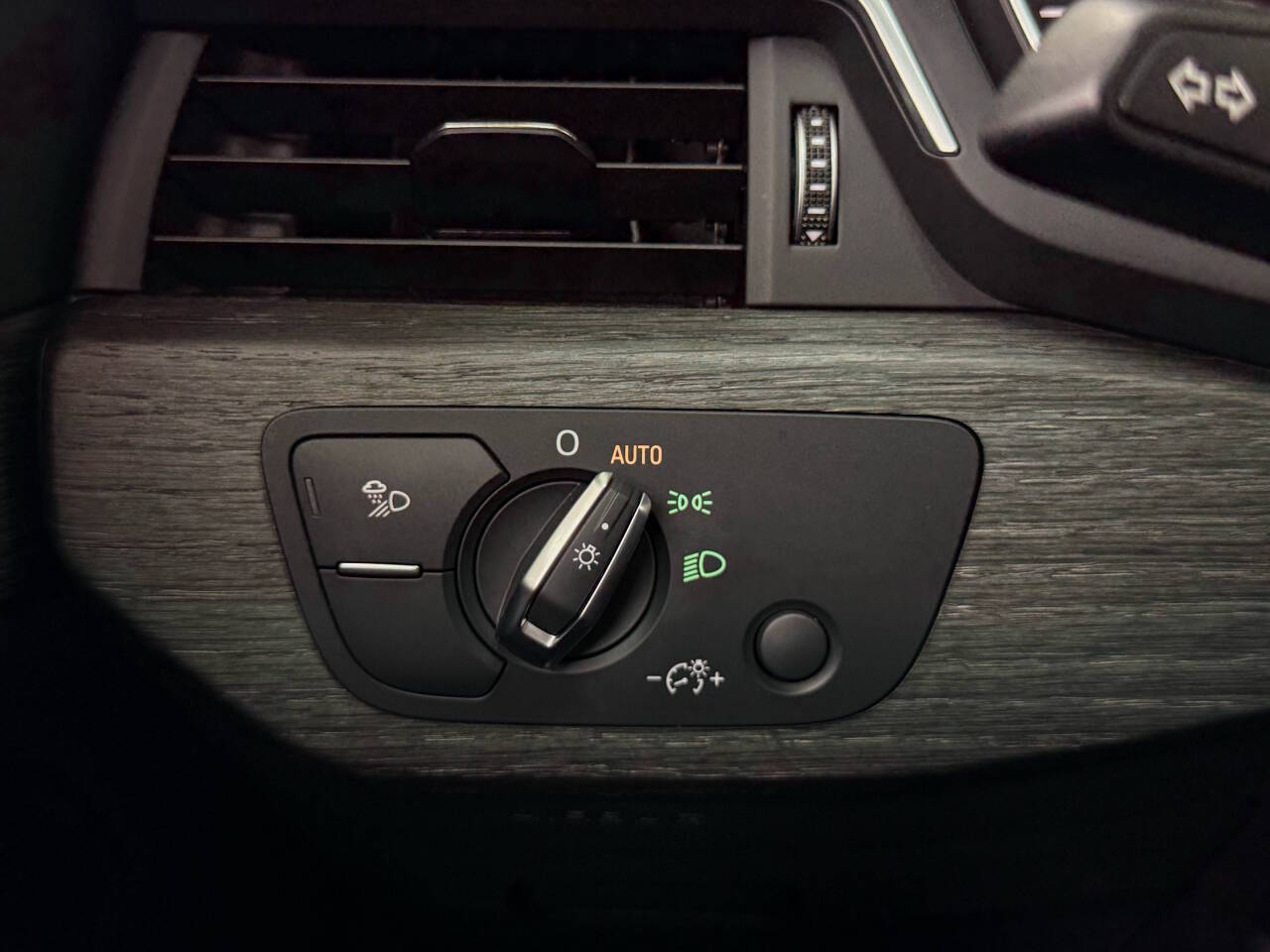 Audi A4 2.0 TFSI Premium Plus quattro 7A 2018