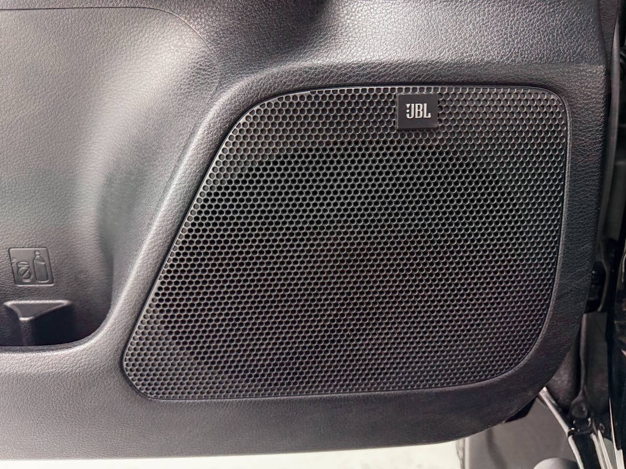 Toyota Tacoma Limited Double Cab Super Long Bed V6 5AT 4WD 2016