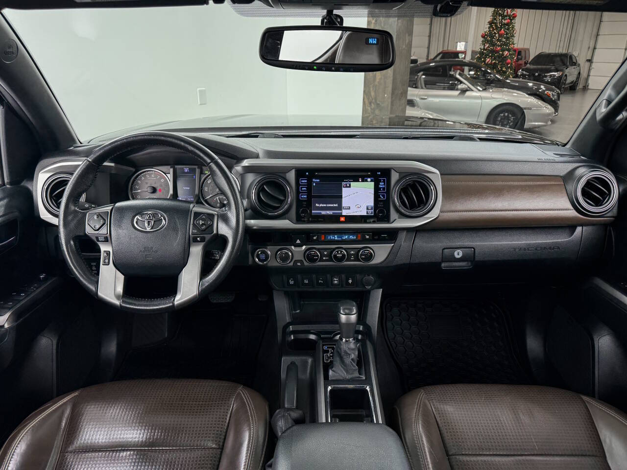 Toyota Tacoma Limited Double Cab Super Long Bed V6 5AT 4WD 2016