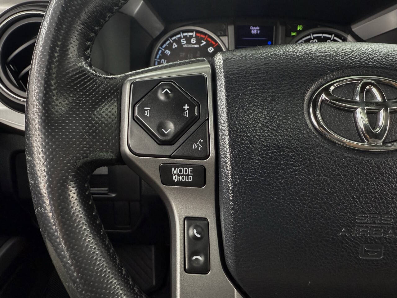 Toyota Tacoma Limited Double Cab Super Long Bed V6 5AT 4WD 2016