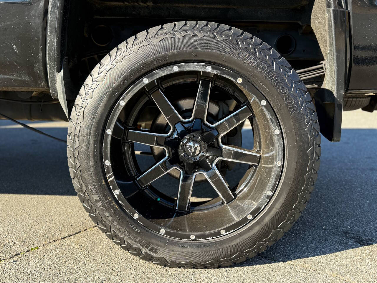 GMC Sierra 2500HD Denali Crew Cab 4WD 2018