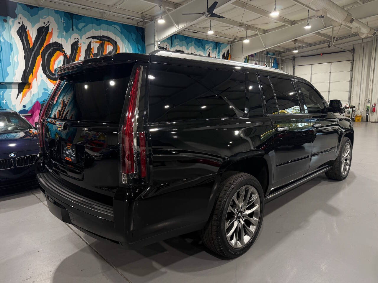 Cadillac Escalade ESV Premium Luxury 4WD 2020
