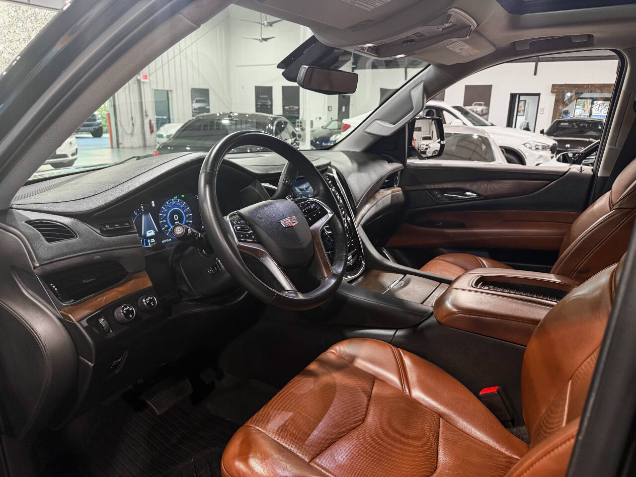 Cadillac Escalade ESV Premium Luxury 4WD 2020