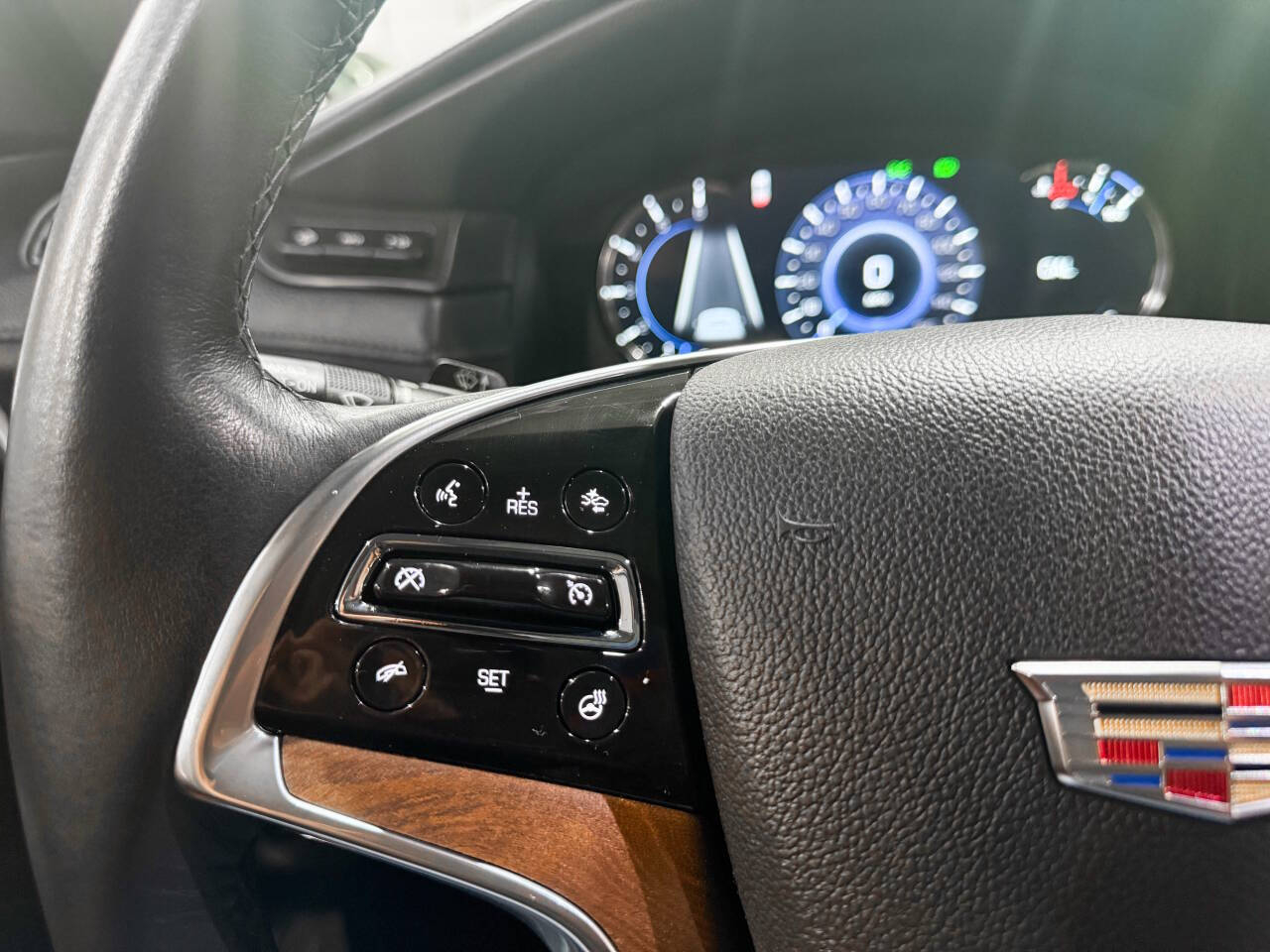 Cadillac Escalade ESV Premium Luxury 4WD 2020