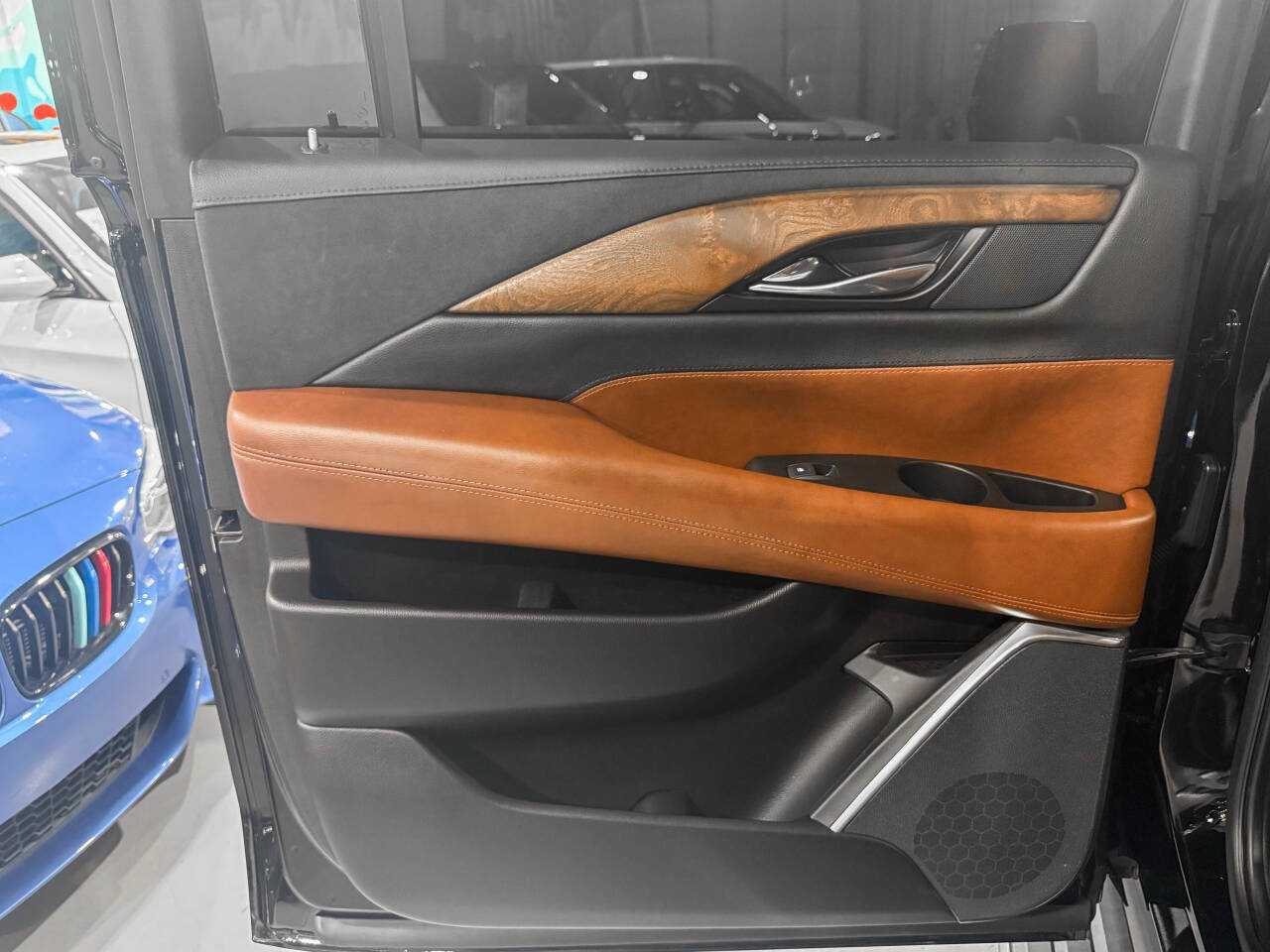 Cadillac Escalade ESV Premium Luxury 4WD 2020