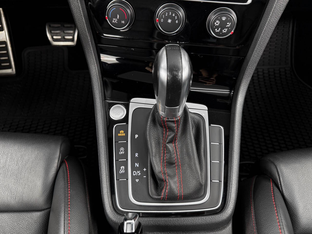 Volkswagen Golf GTI SE 7A 2019