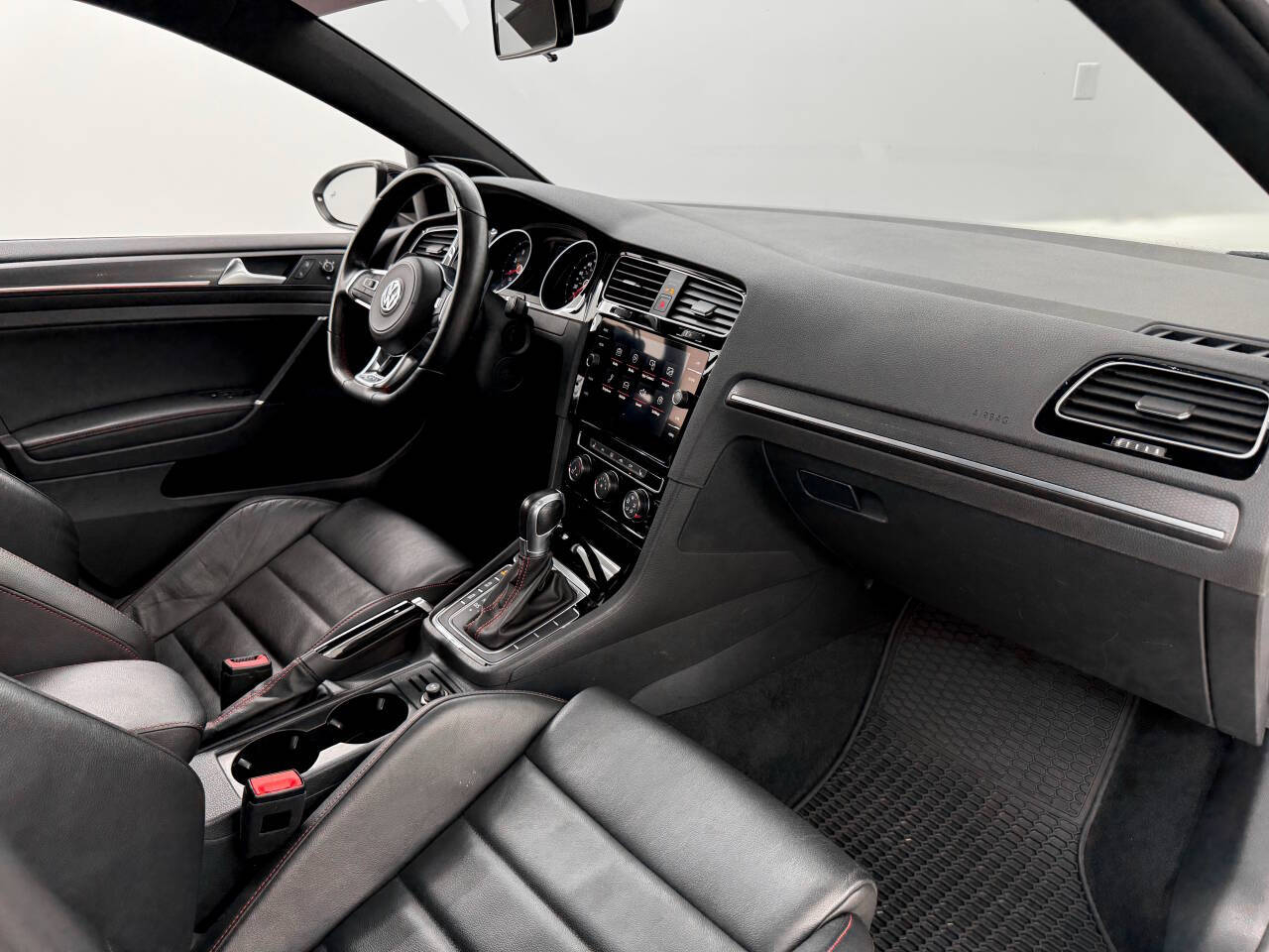 Volkswagen Golf GTI SE 7A 2019