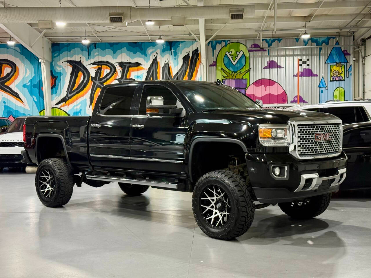 GMC Sierra 2500HD Denali Crew Cab 4WD 2016