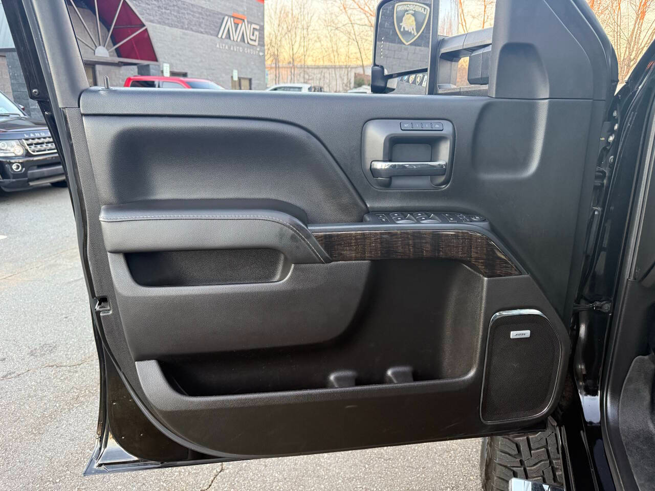 GMC Sierra 2500HD Denali Crew Cab 4WD 2016