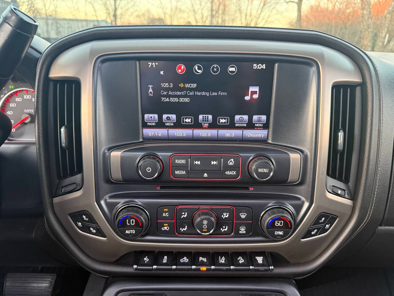 GMC Sierra 2500HD Denali Crew Cab 4WD 2016