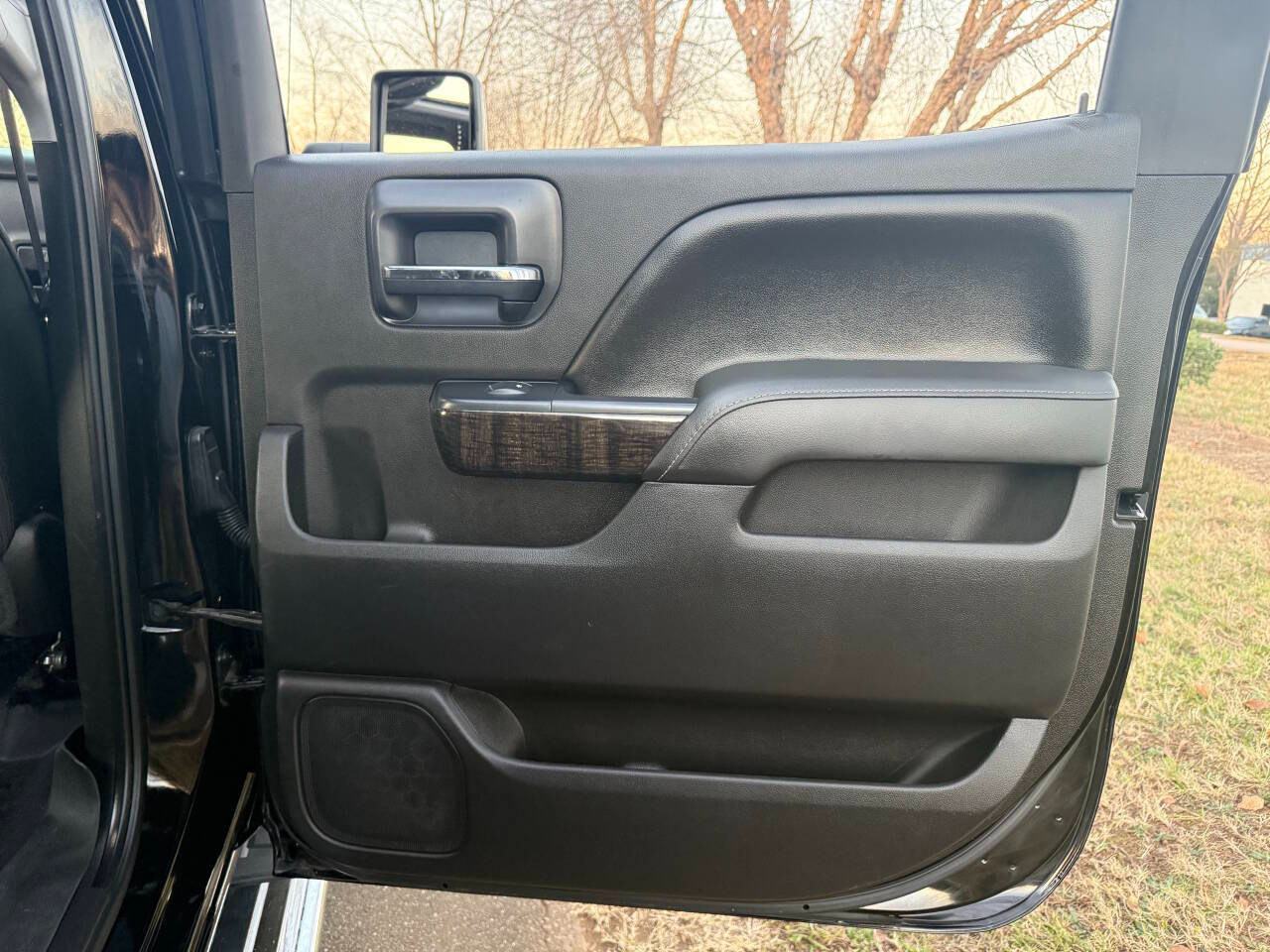 GMC Sierra 2500HD Denali Crew Cab 4WD 2016