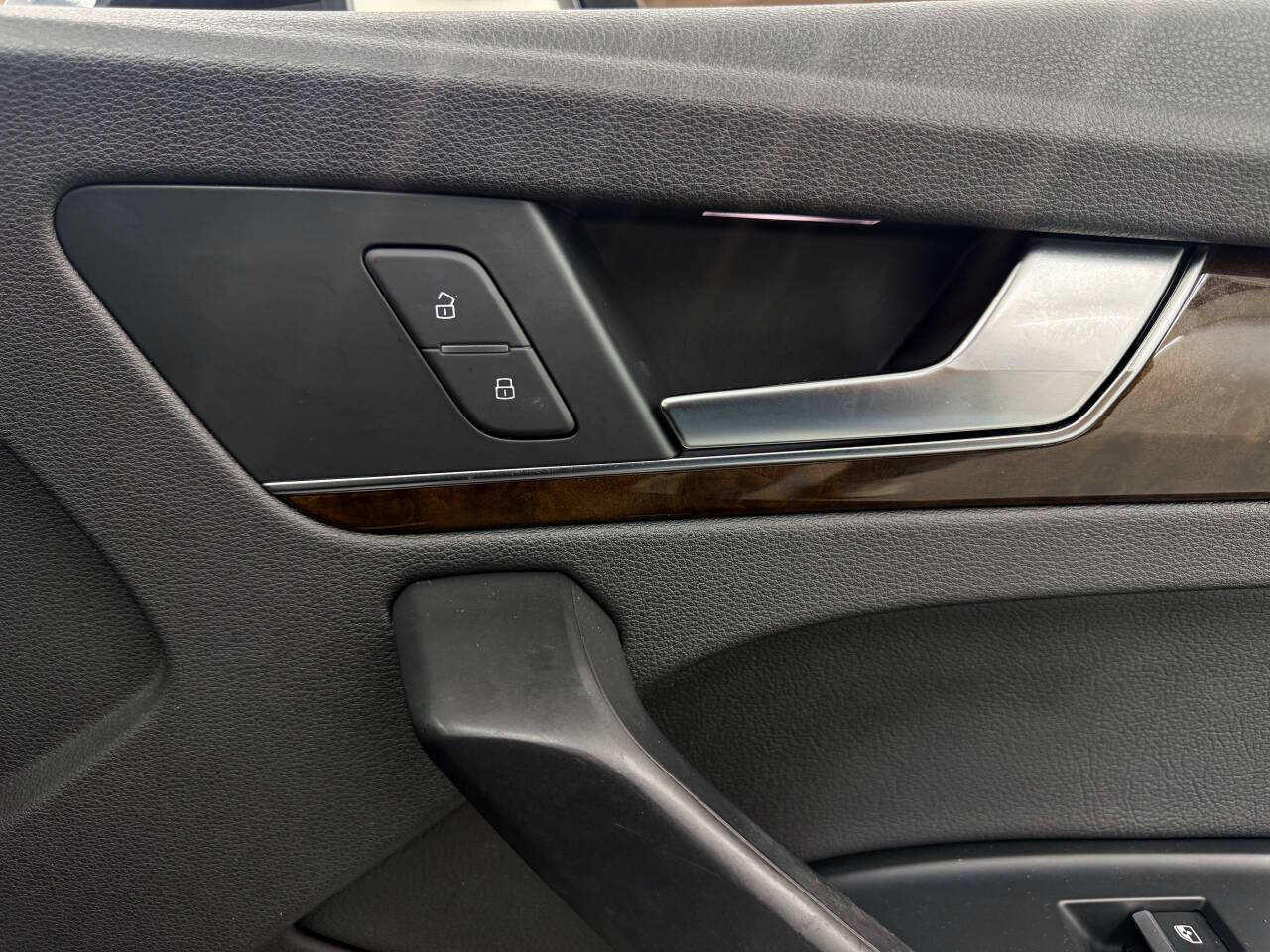 Audi Q5 2.0T Premium Plus quattro 2018