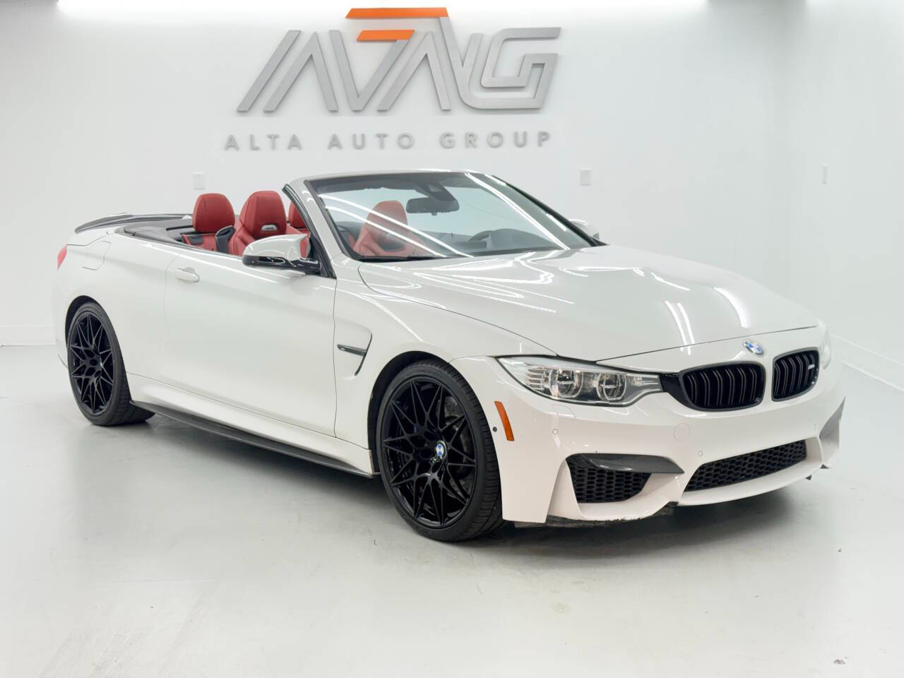 BMW M4 Convertible 2017