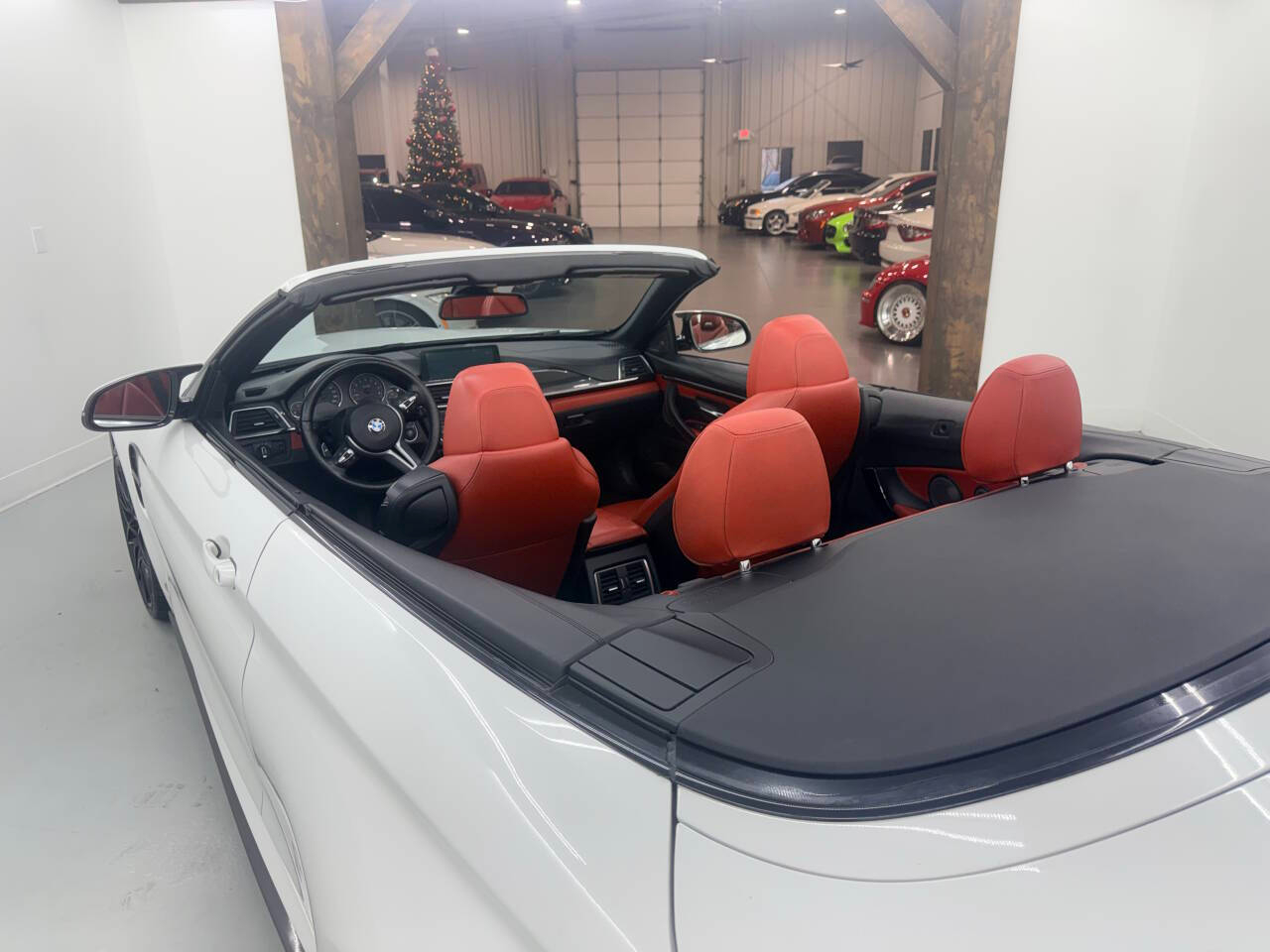 BMW M4 Convertible 2017