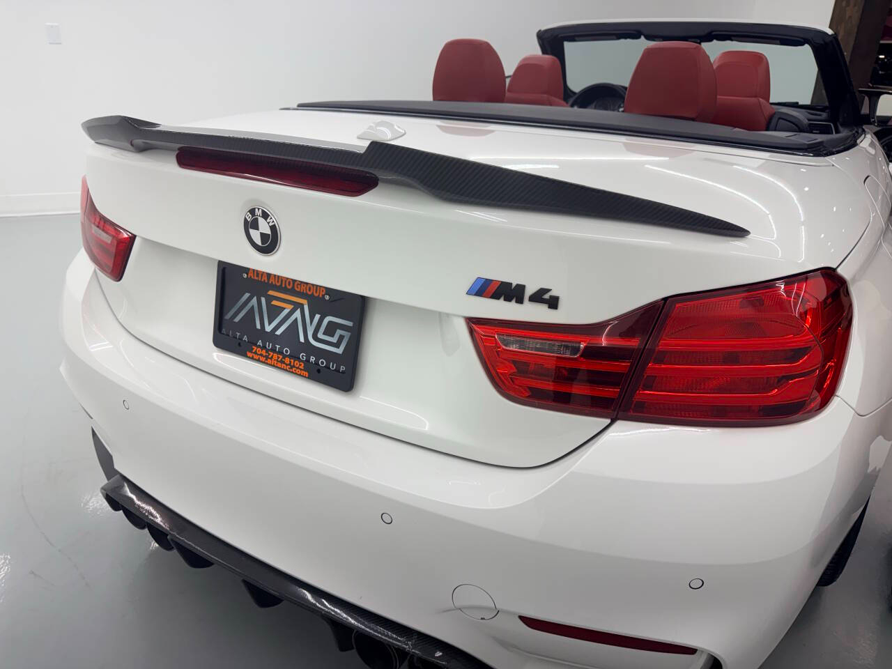 BMW M4 Convertible 2017