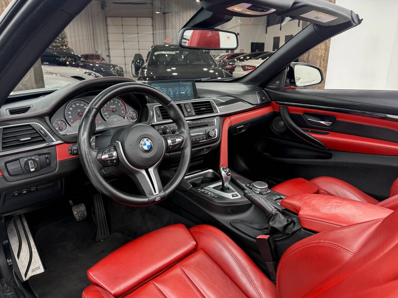 BMW M4 Convertible 2017