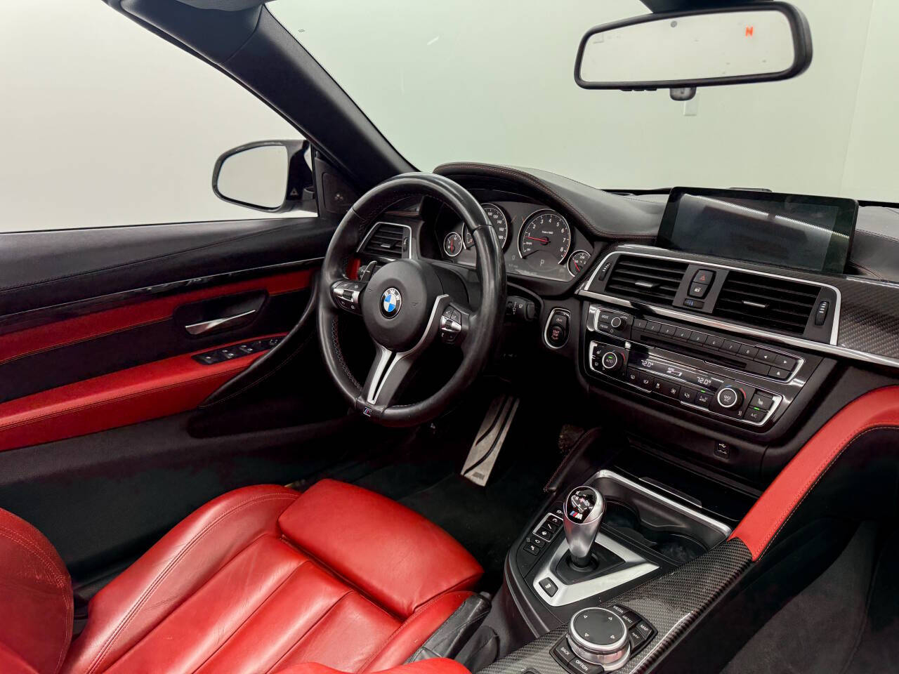 BMW M4 Convertible 2017