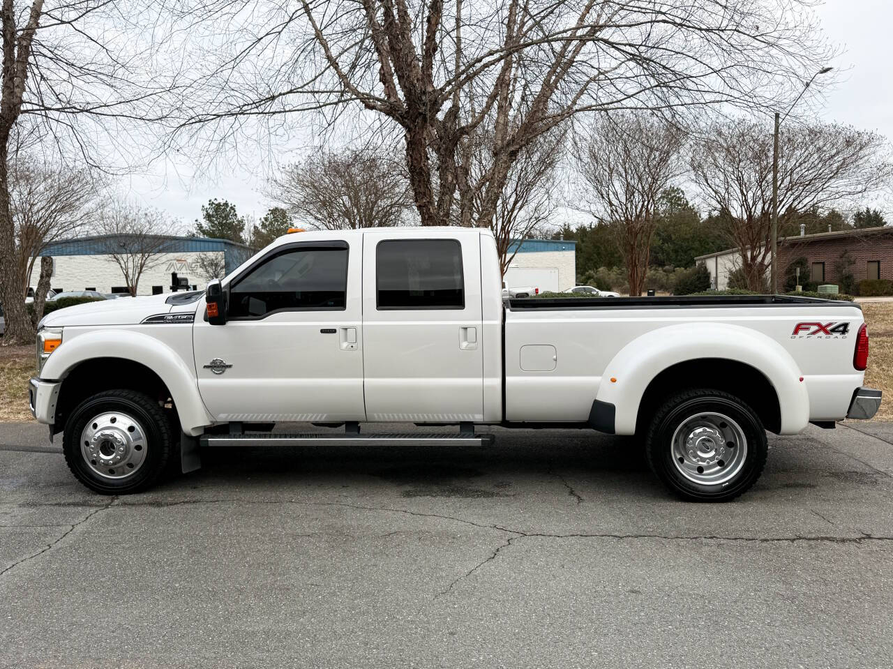 Ford F-450 SD XL Crew Cab DRW 4WD 2015