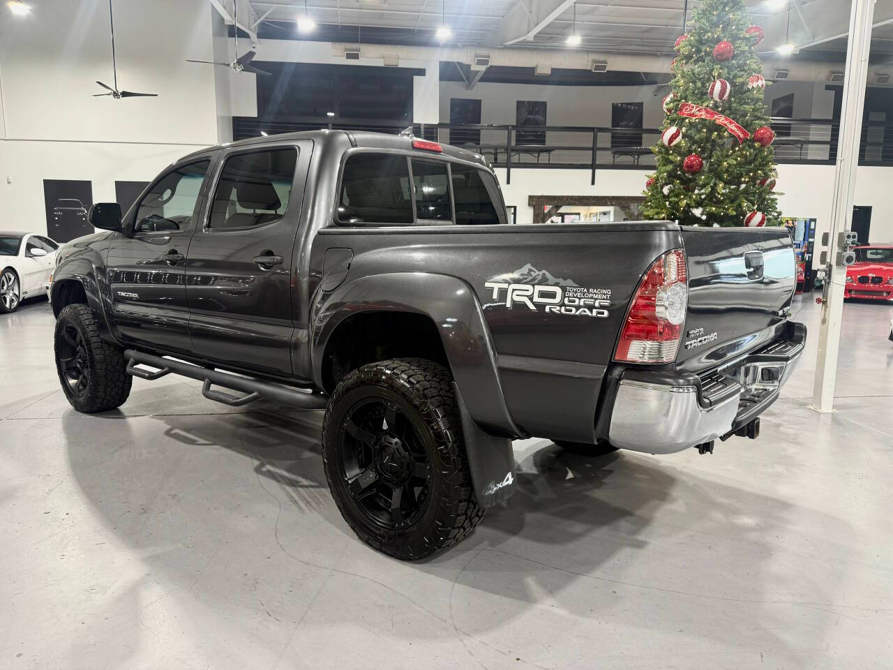 Toyota Tacoma Double Cab V6 5AT 4WD 2014