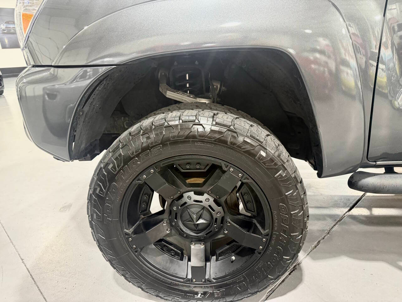 Toyota Tacoma Double Cab V6 5AT 4WD 2014