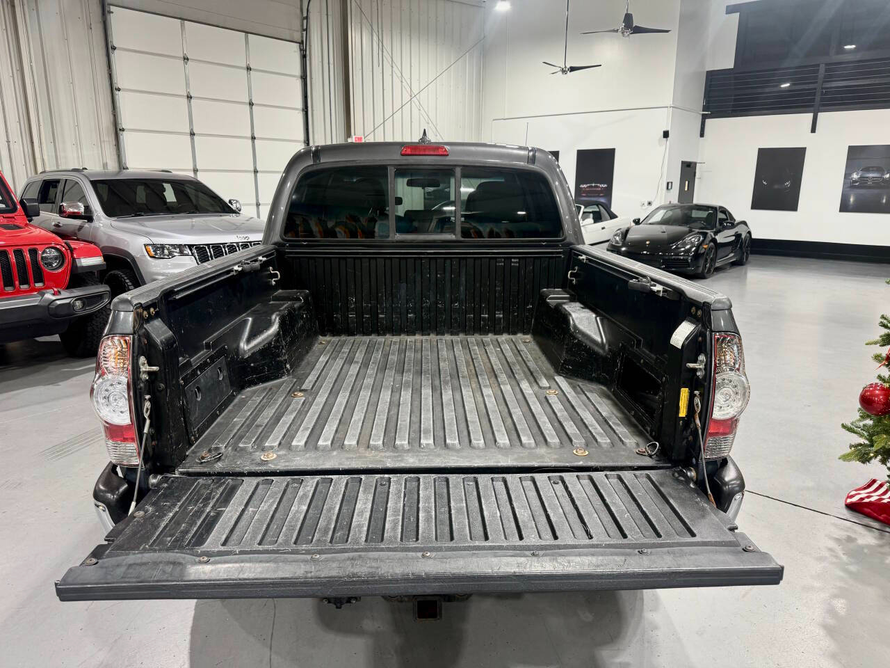 Toyota Tacoma Double Cab V6 5AT 4WD 2014