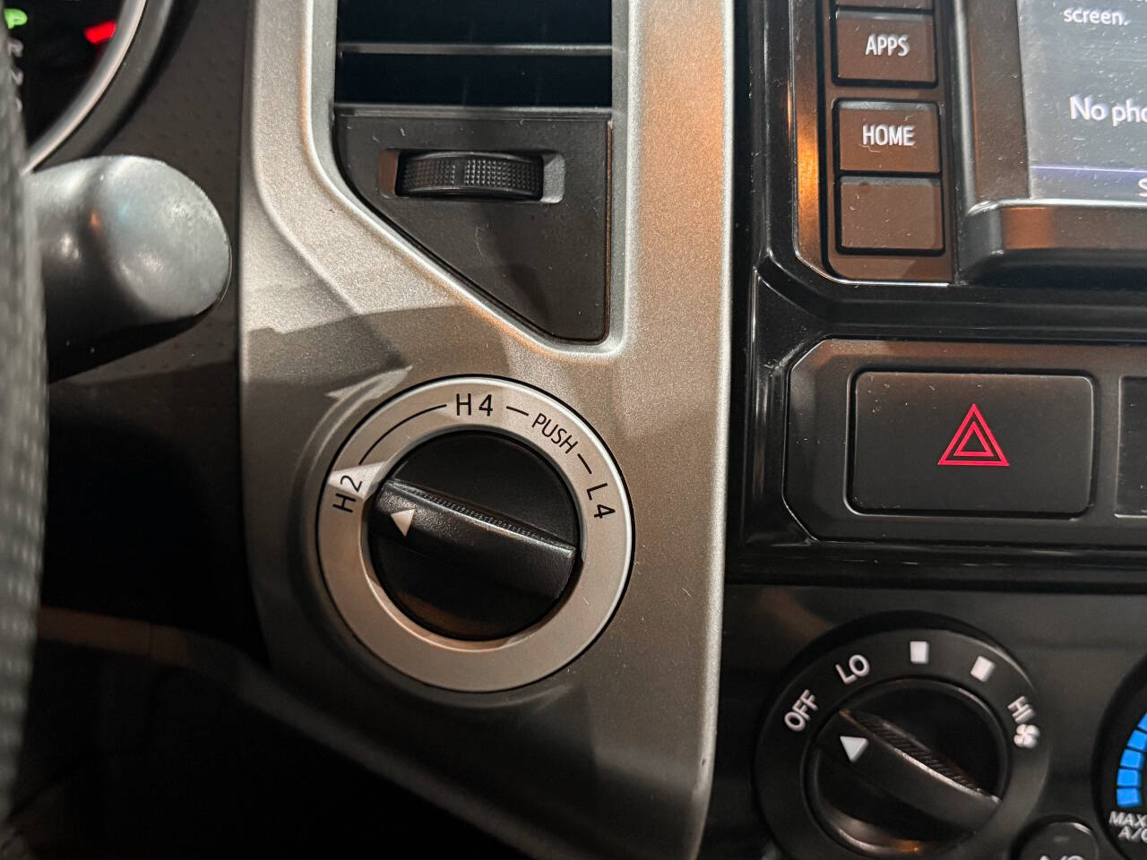 Toyota Tacoma Double Cab V6 5AT 4WD 2014